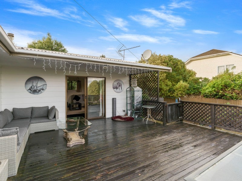 3A Shanly Street, Brown Owl, Upper Hutt - Carousel 2