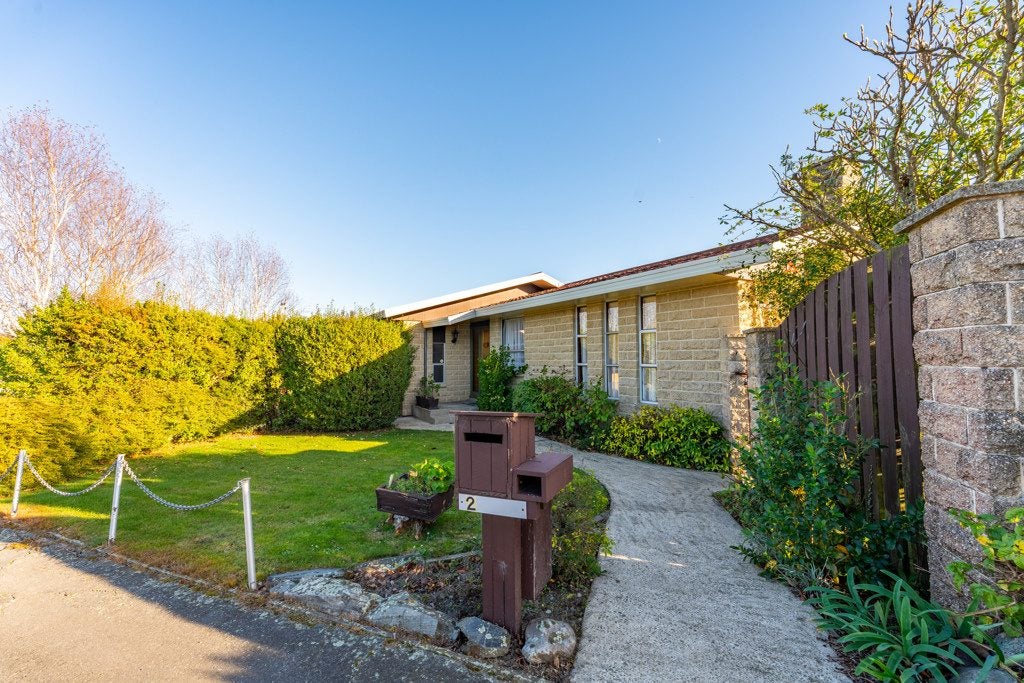 2 Oxford Street, Holmes Hill, Oamaru - Carousel 1