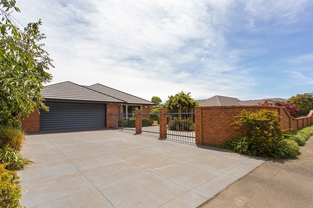 317 Gardiners Road, Harewood, Christchurch - Carousel 20