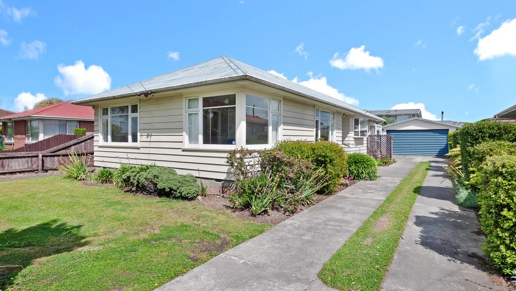 7 Gardiners Road, Bishopdale, Christchurch - Carousel 1
