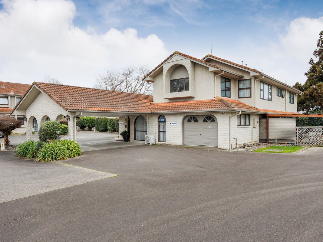 665J Pioneer Highway, Highbury, Palmerston North, Manawatu / Whanganui - Carousel 1