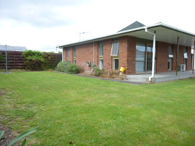 0 , Waikanae - Carousel 14