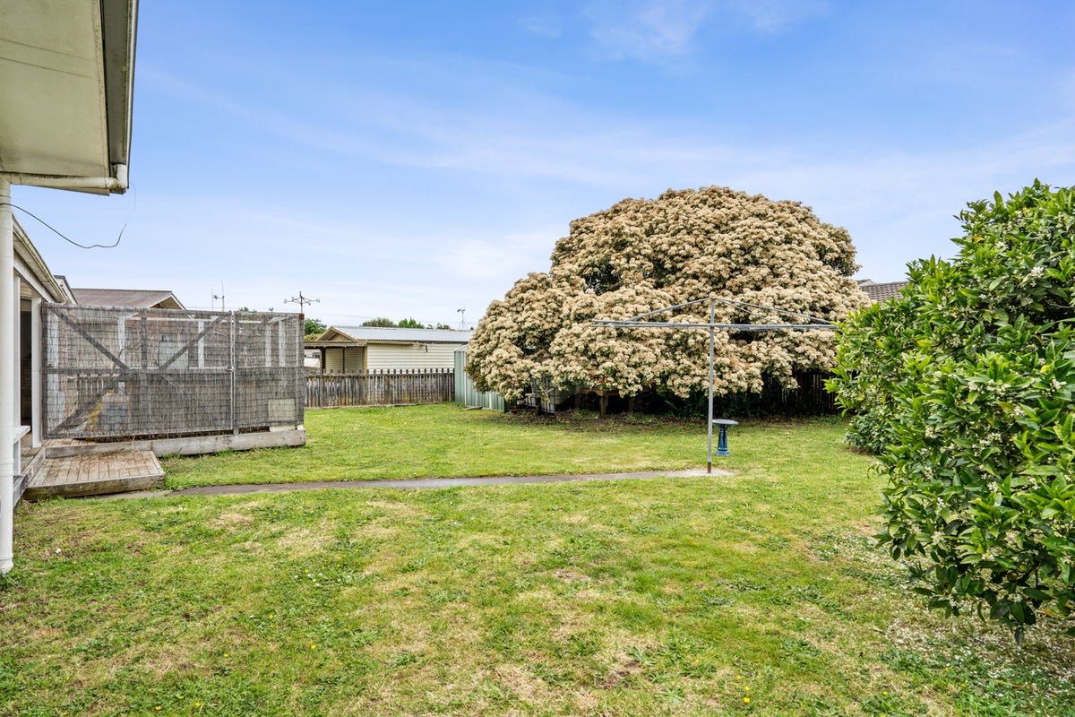 73 Scott Street, Leamington, Cambridge - Carousel 25