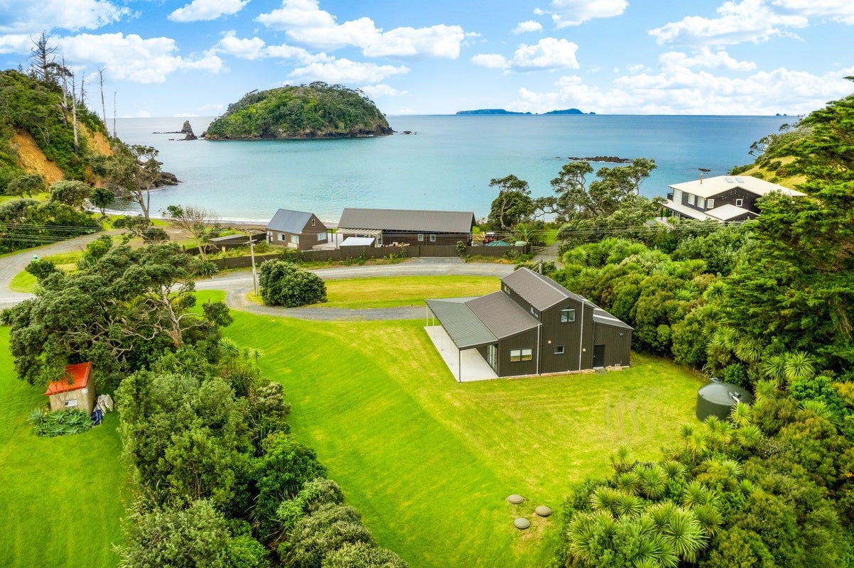 565 Rockell Road, Whananaki, Hikurangi - Carousel 1