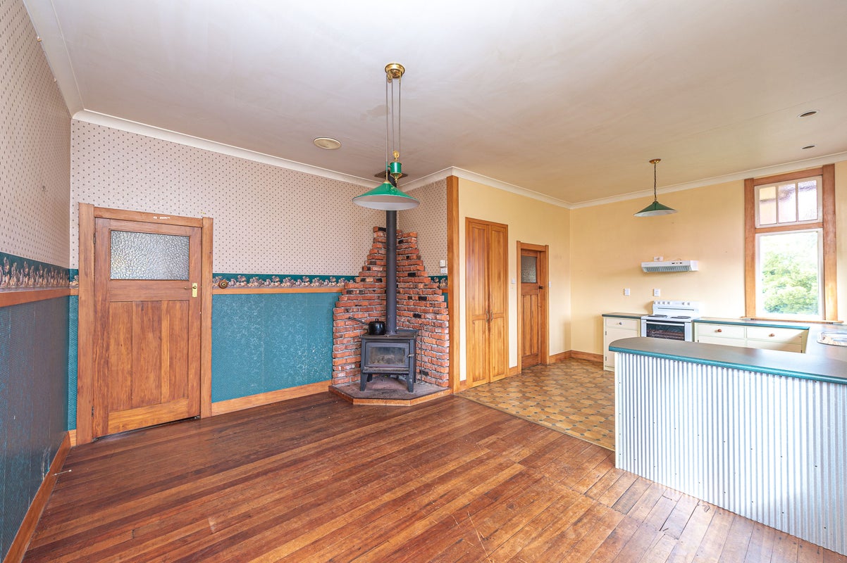 34 Maxwell Avenue, Durie Hill, Whanganui - Carousel 2