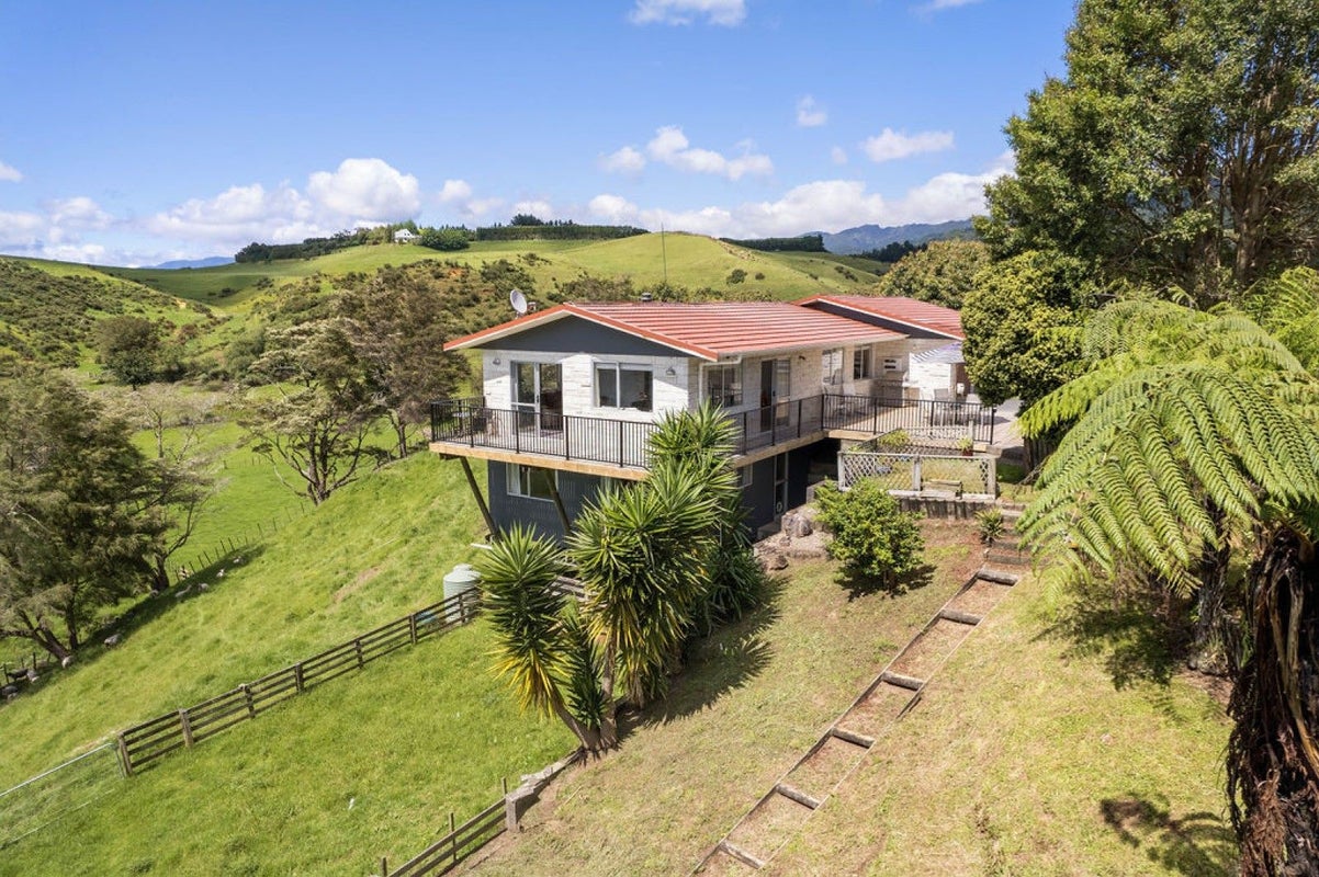 135 Willoughby Road, Tahawai, Katikati - Carousel 24