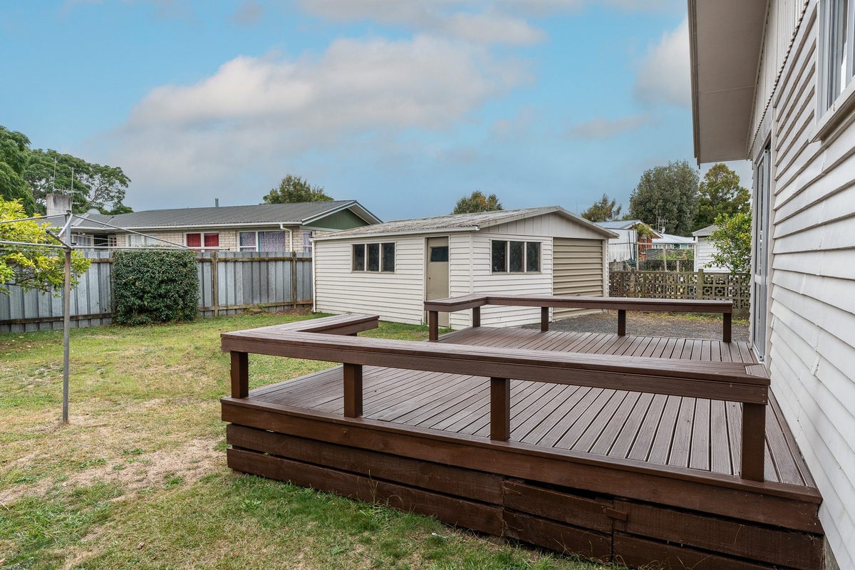36 Rosalind Street, Deanwell, Hamilton - Carousel 14