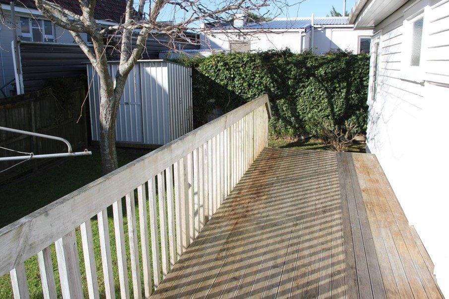 1 Garadice Road, Rothesay Bay, Auckland - Carousel 10