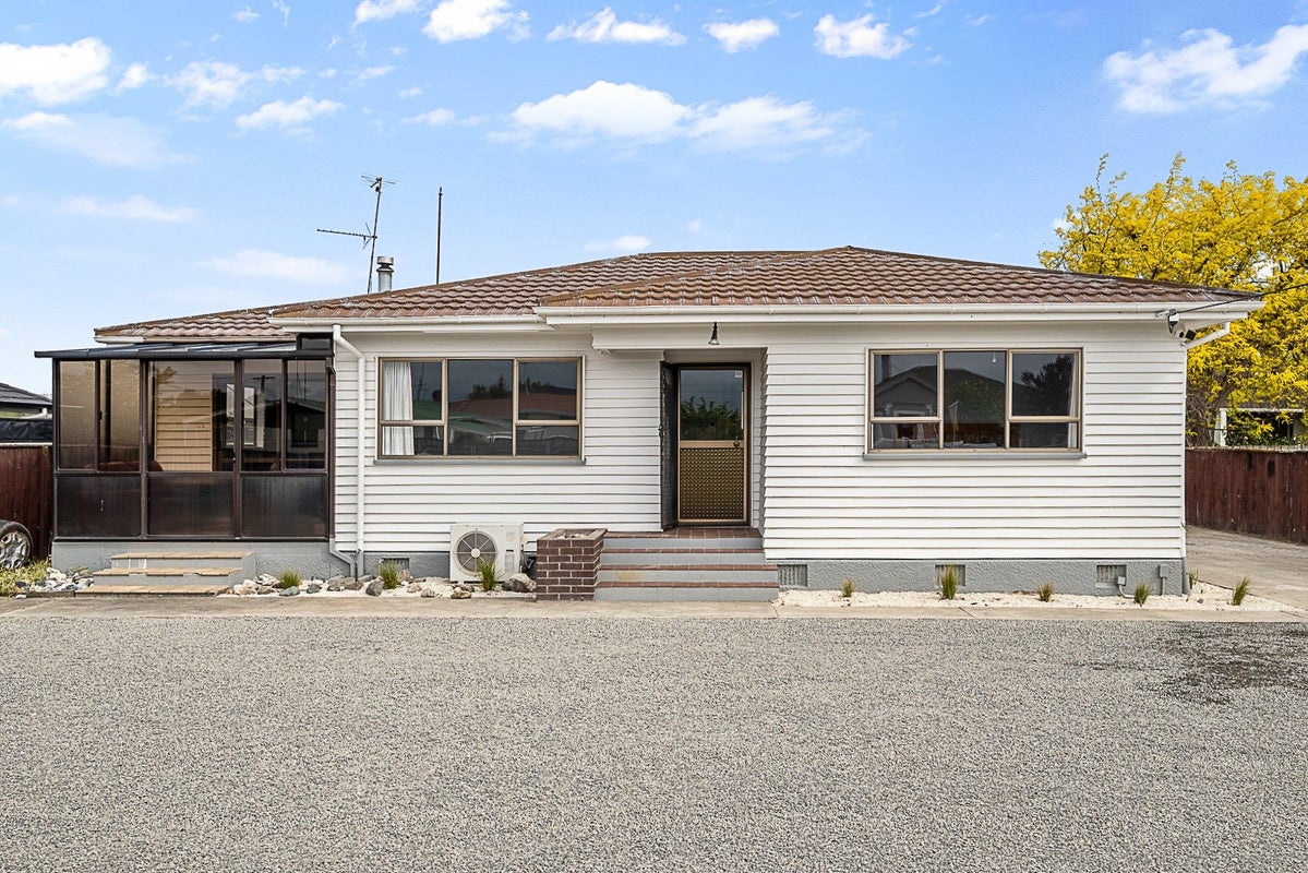 9 Parker Street, Mayfield, Blenheim - Carousel 1