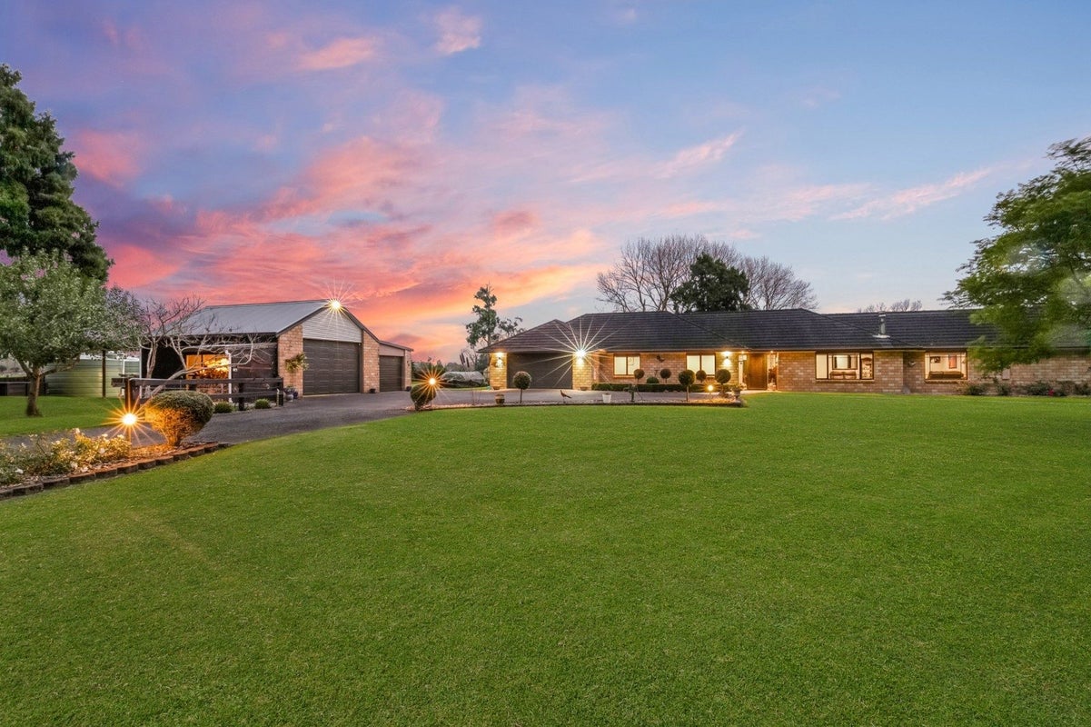 89 Burnside Road, Ardmore, Papakura - Carousel 1