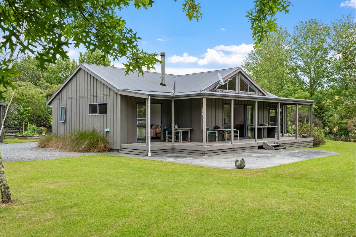53 Ward Road, Warkworth - Carousel 1