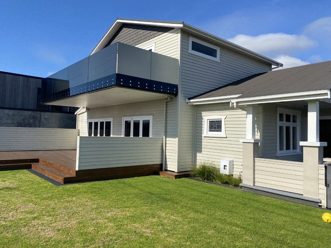 31 Beach Street, Fitzroy, New Plymouth - Carousel 1