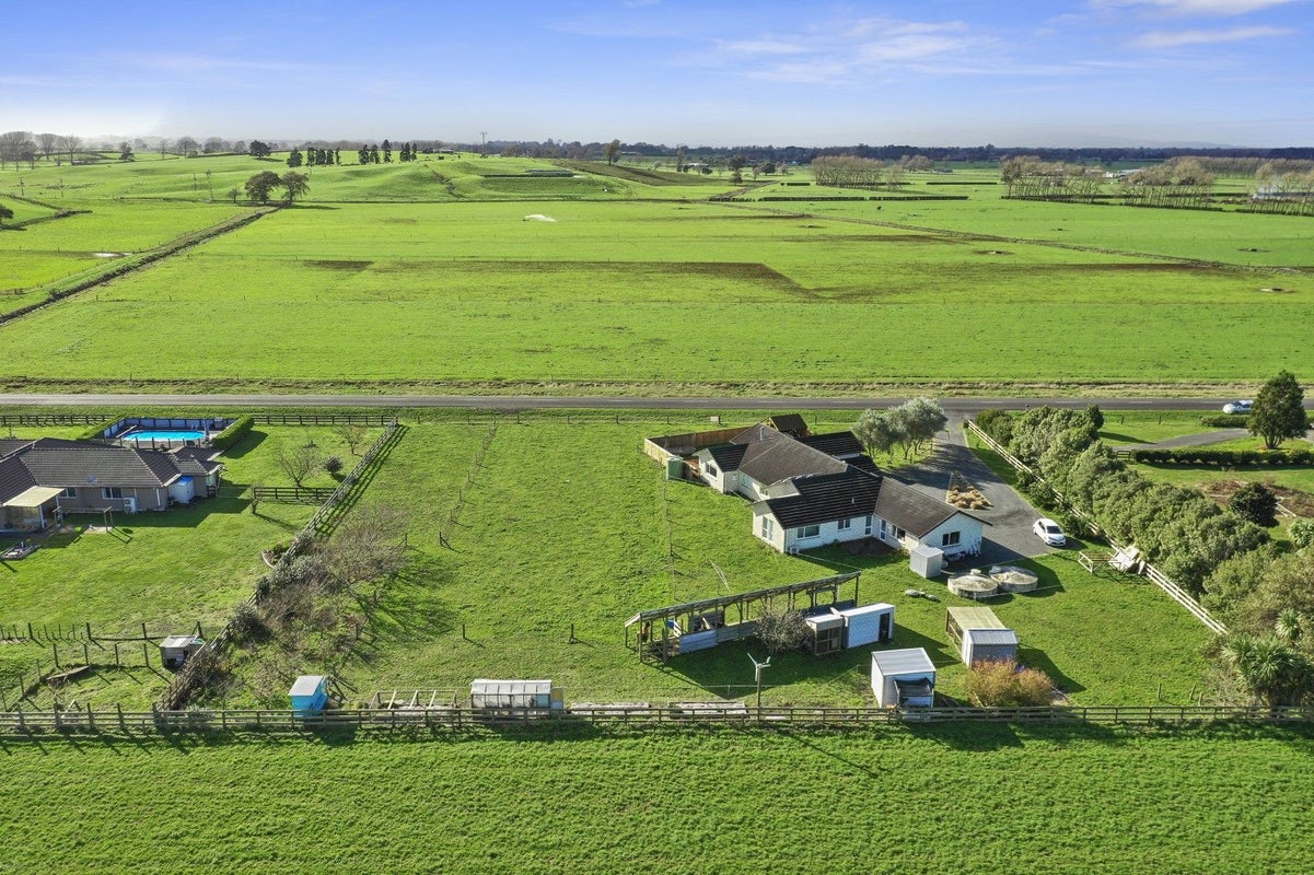 219 Boyd Road, Horsham Downs - Carousel 30