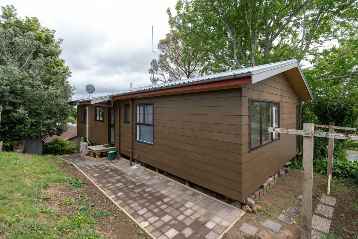 18A Glenview Terrace, Glenview, Hamilton - Carousel 14