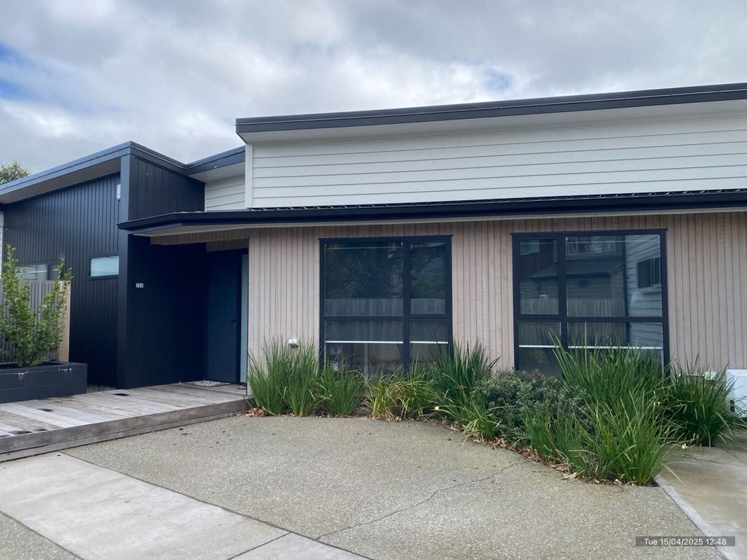 30A Nile Street, Waterloo, Lower Hutt - Carousel 2