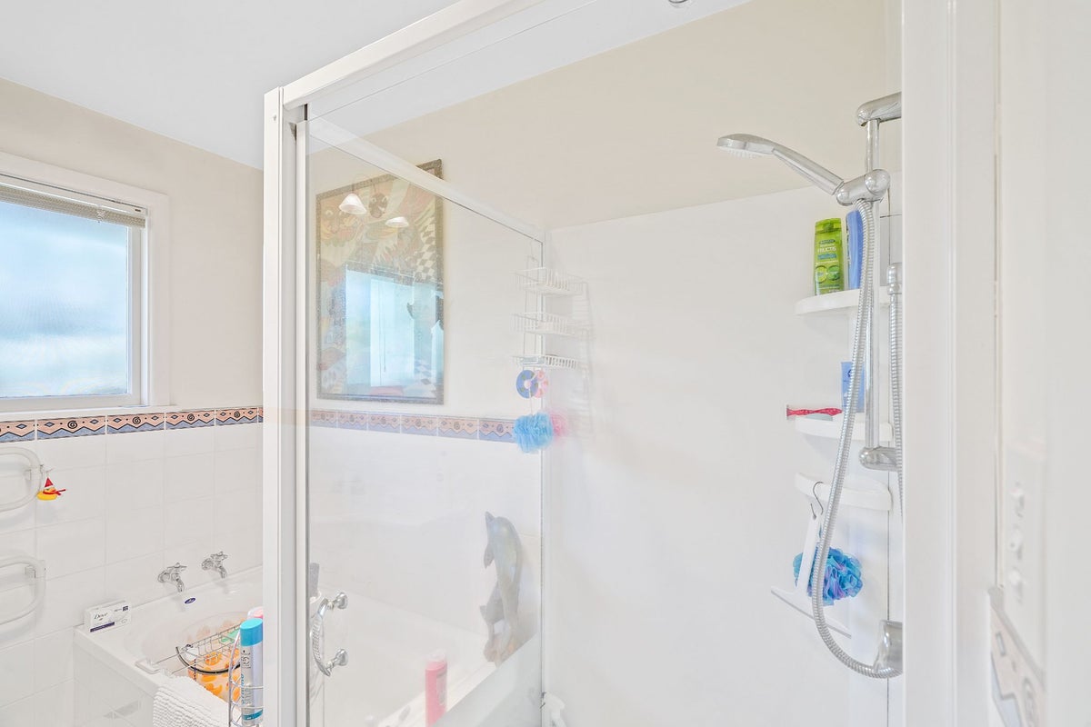 21 Oakfield Street, Burnside, Christchurch - Carousel 26