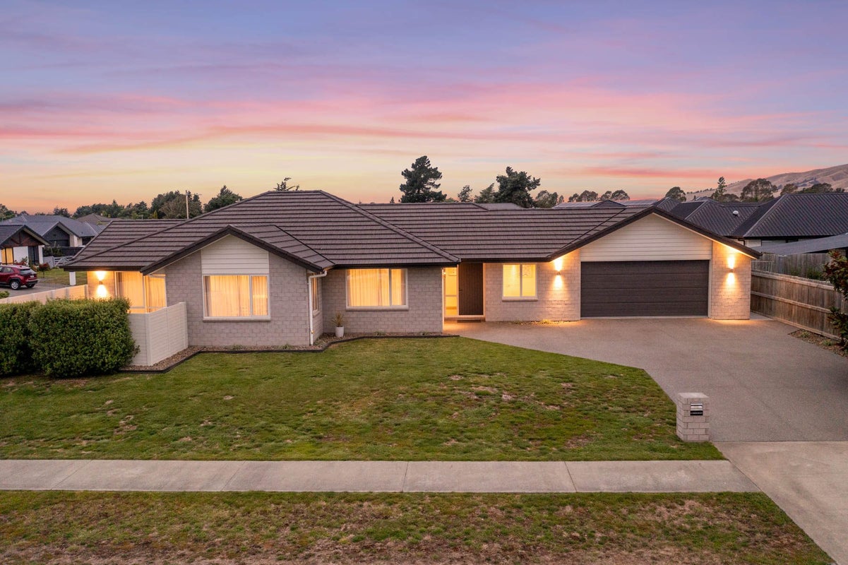 2 Dakota Place, Burleigh, Blenheim - Carousel 1