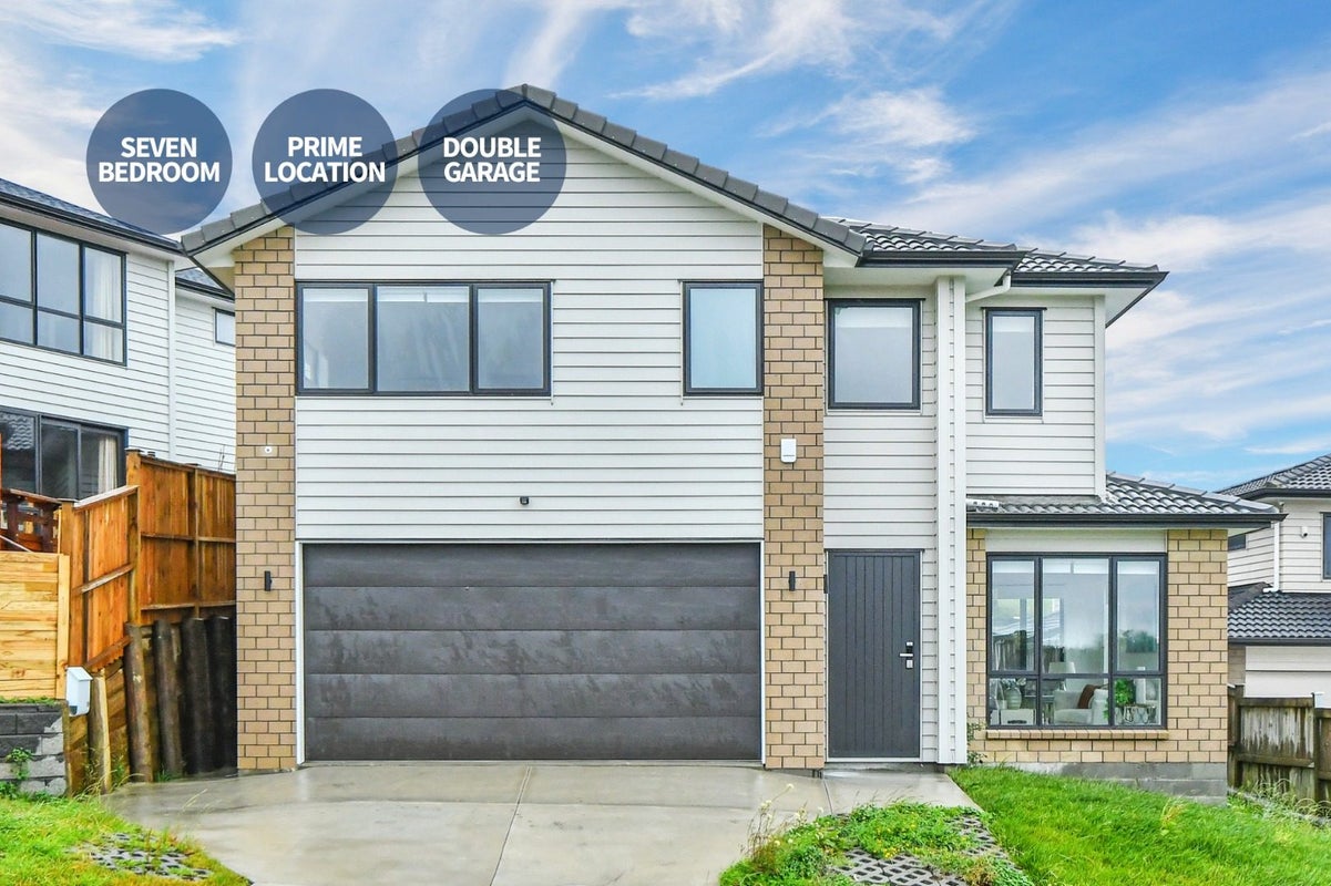 19 Henriette Place, Totara Park, Auckland - Carousel 1