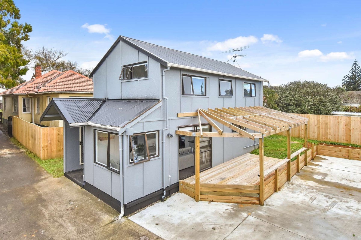 58B Princes Street, Otahuhu, Auckland - Carousel 2