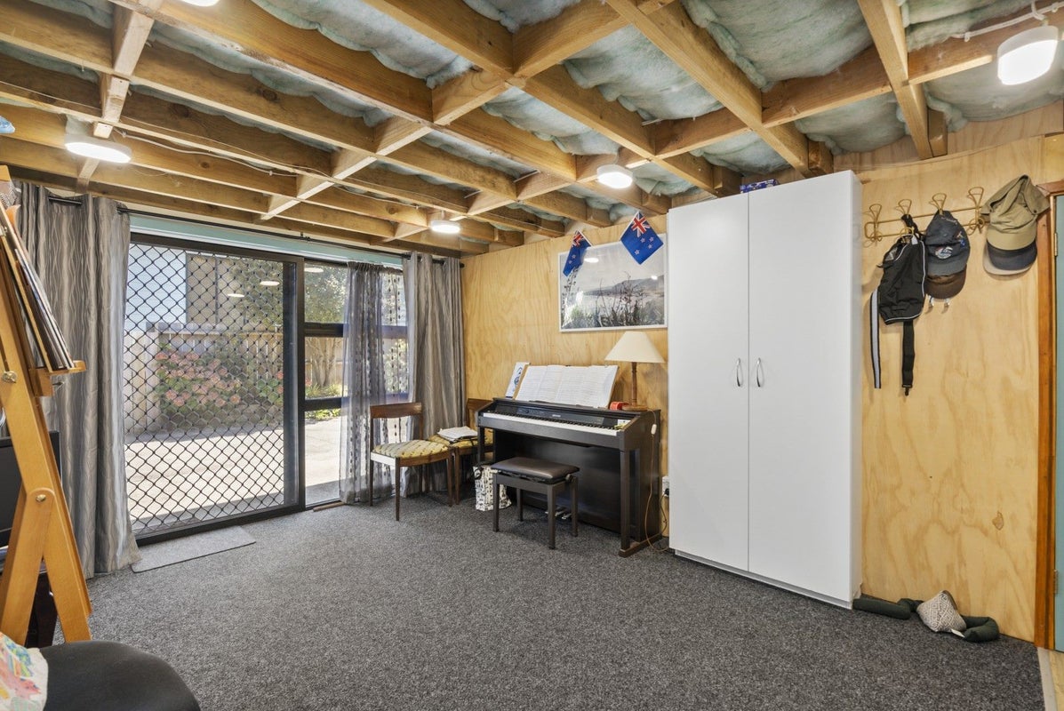 2/25 Abercrombie Street, Howick, Auckland - Carousel 15