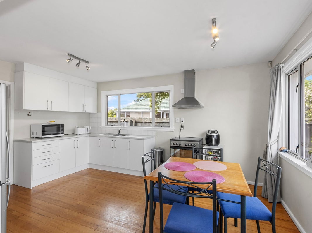 1/2 Tothill Place, Papanui, Christchurch - Carousel 2
