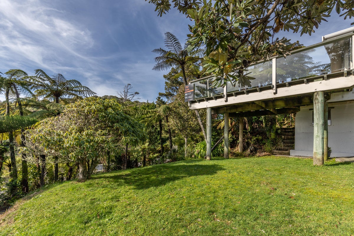 16 Power Road, Karoro, Greymouth - Carousel 24