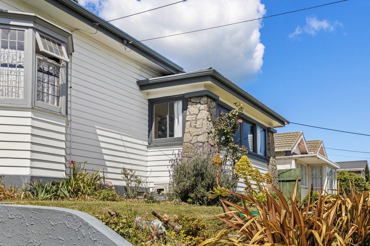 25 Kawatiri Avenue, Gonville, Whanganui - Carousel 2