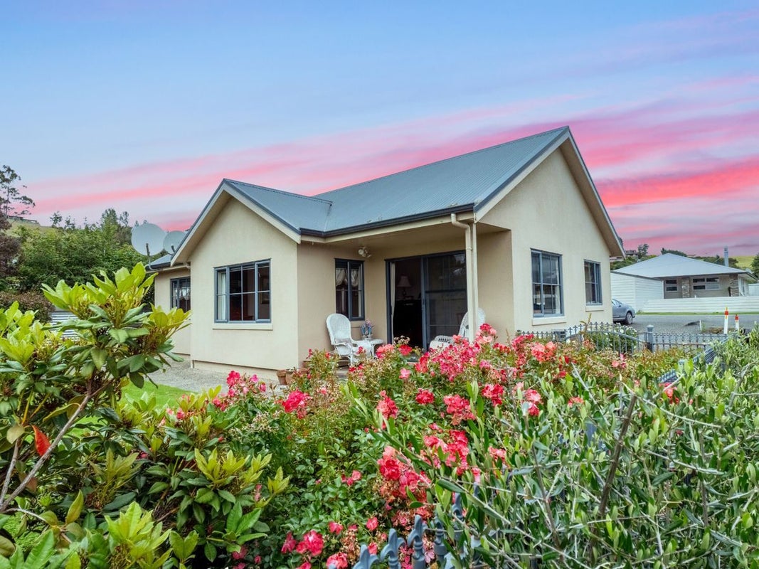 7 Margate Street, Waihola - Carousel 1
