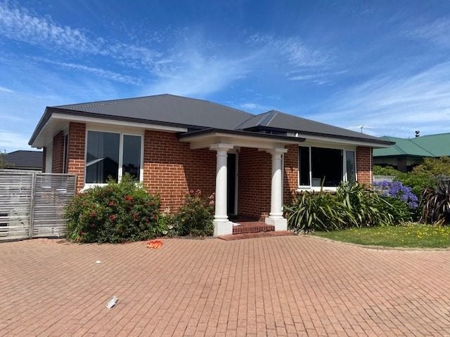 183 George Street, Windsor, Invercargill - Carousel 1