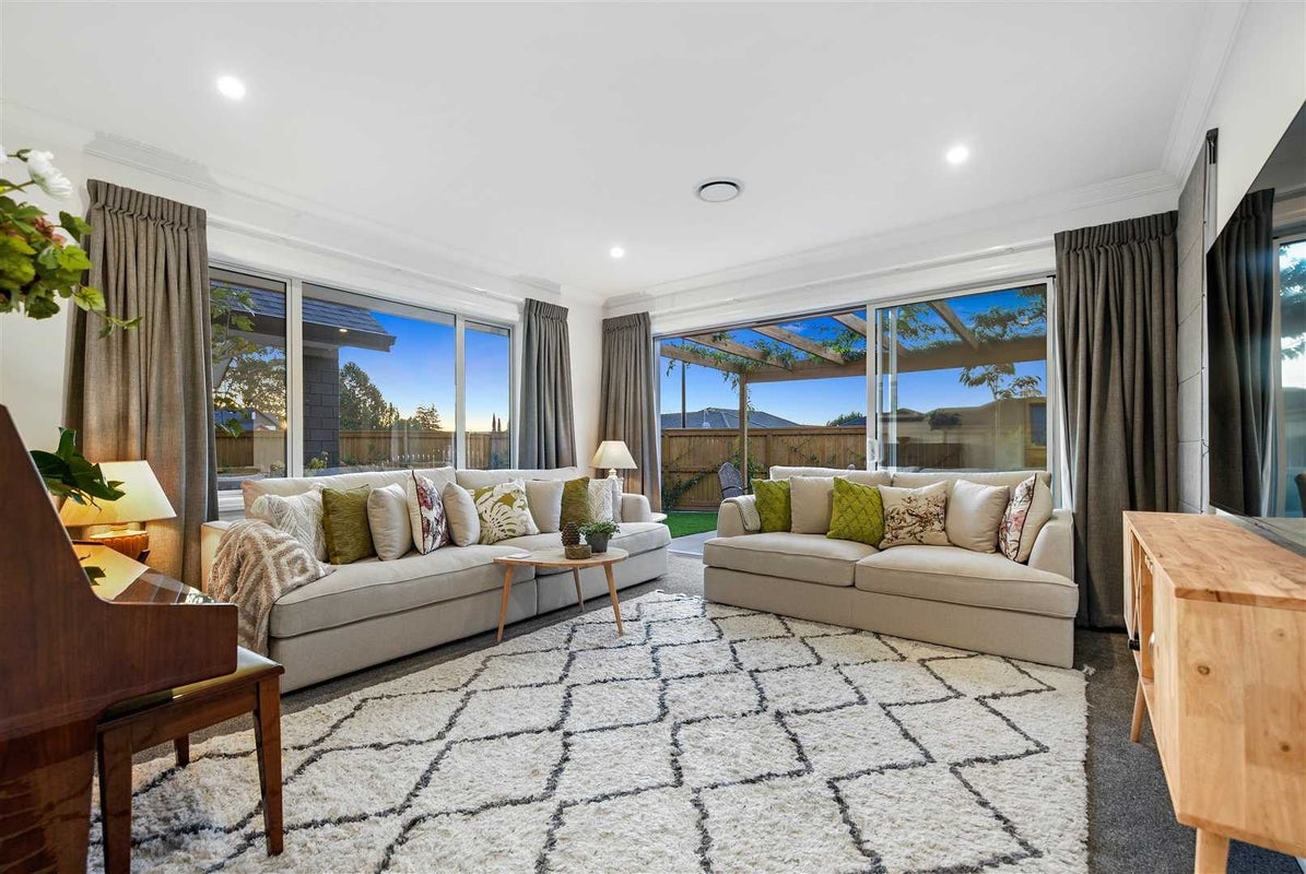 5 Forge Street, Huntington, Hamilton - Carousel 2