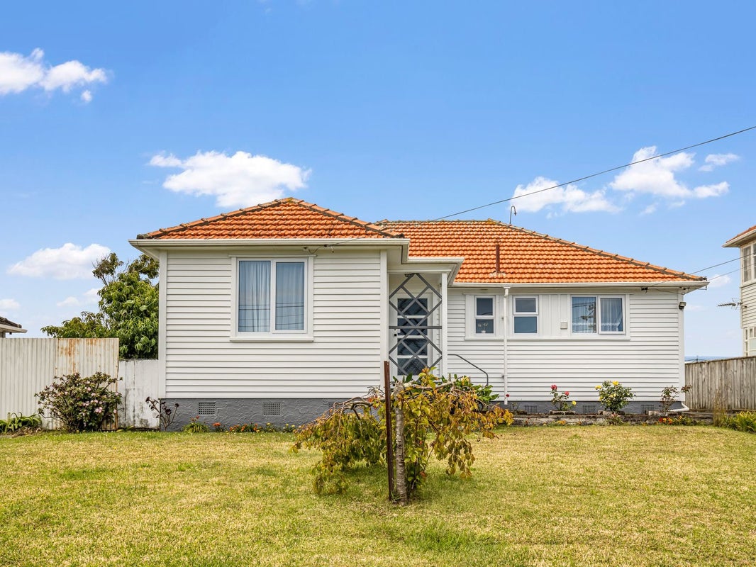 92 Swiss Avenue, Gonville, Whanganui - Carousel 1