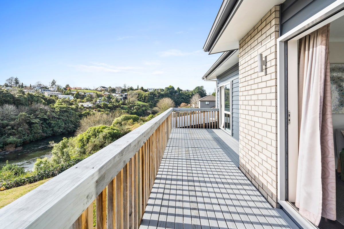 55A Alpers Ridge, Leamington, Cambridge - Carousel 1