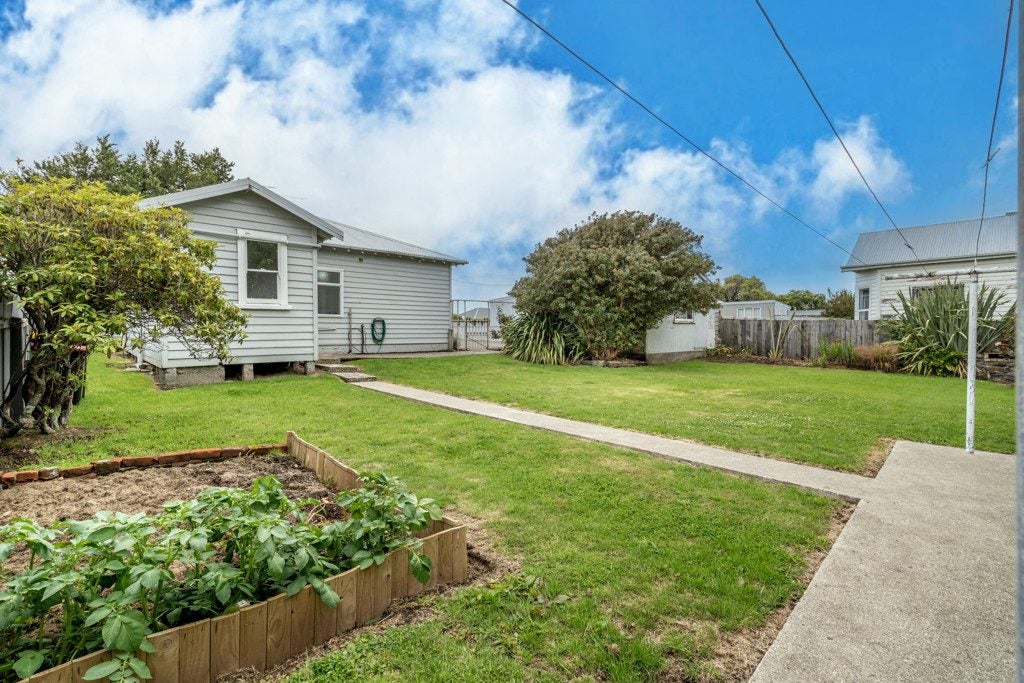 33 Tramway Road, Strathern, Invercargill - Carousel 15