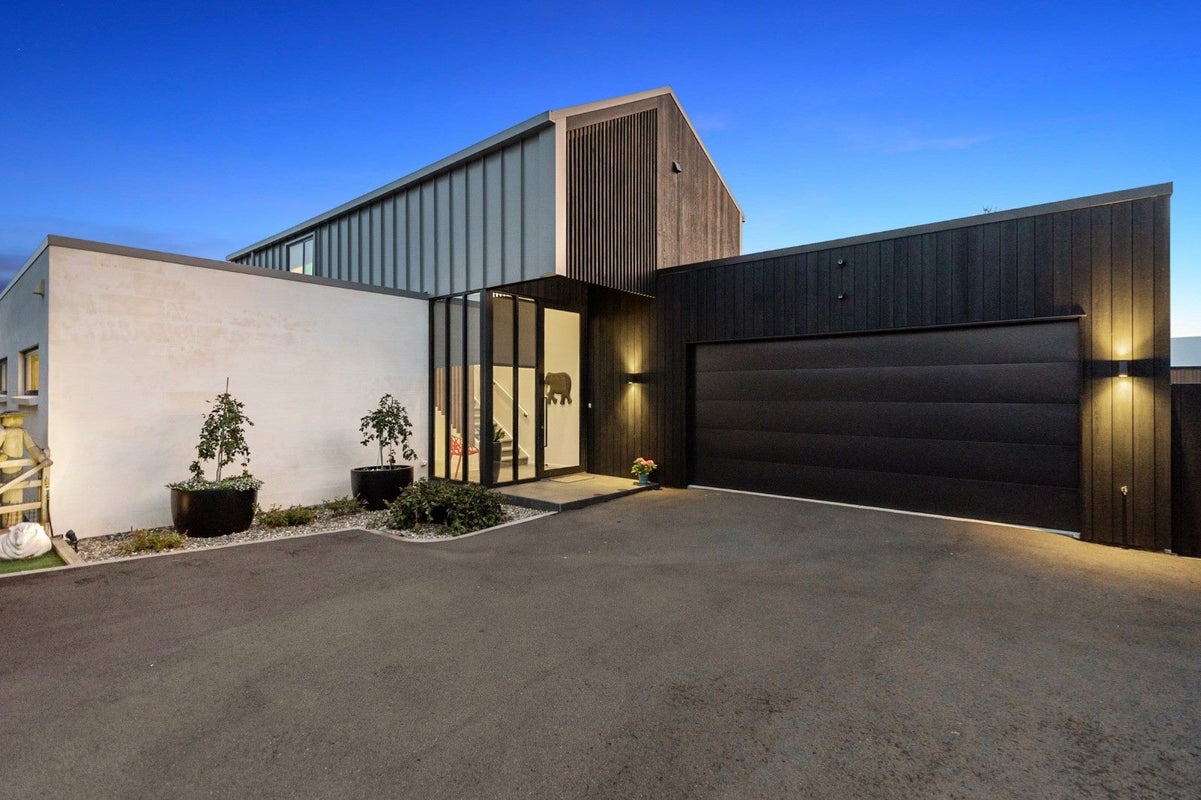2/4 Domain View Lane, Frankton, Hamilton - Carousel 1