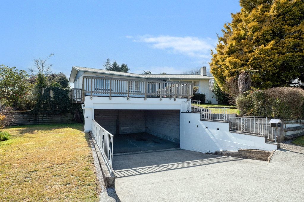 2 Hector Place, Sunnybrook, Rotorua - Carousel 1