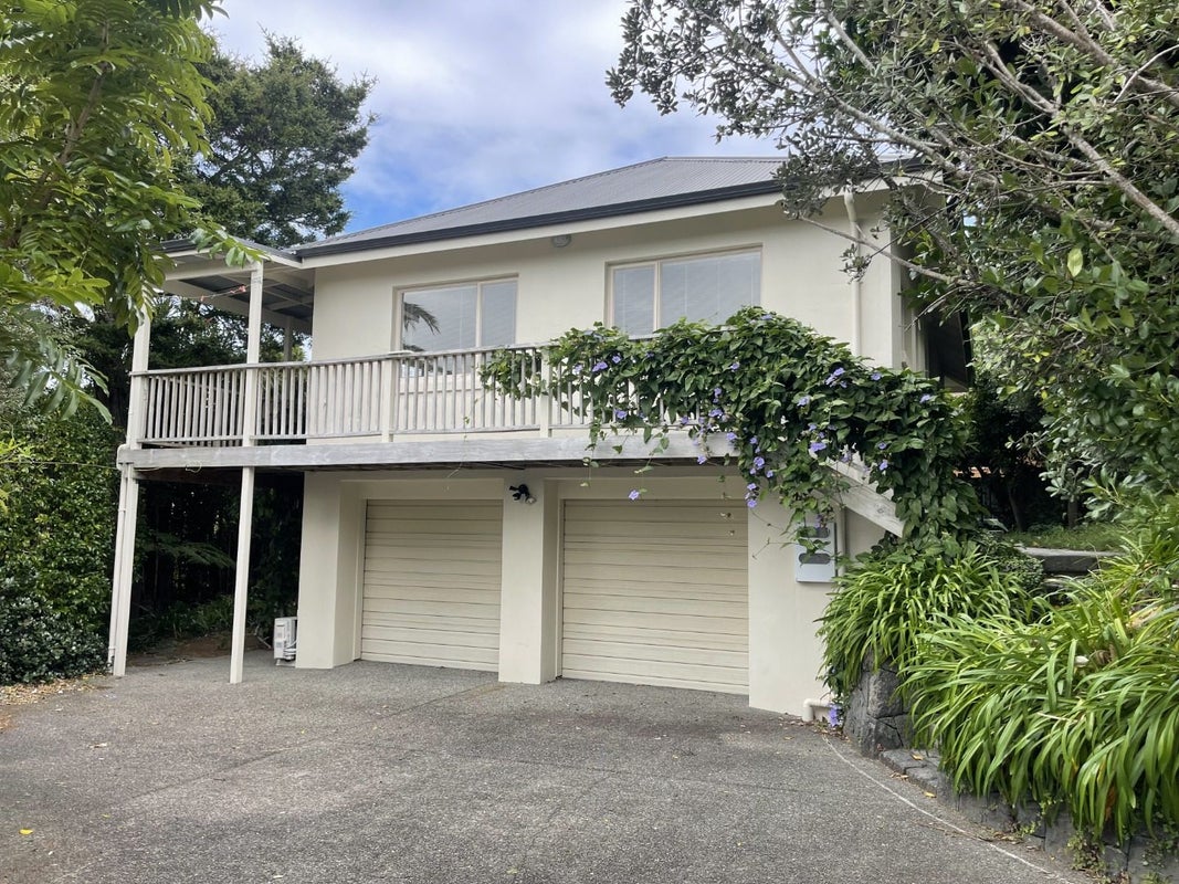 15A Achilles Crescent, Narrow Neck, Auckland - Carousel 1