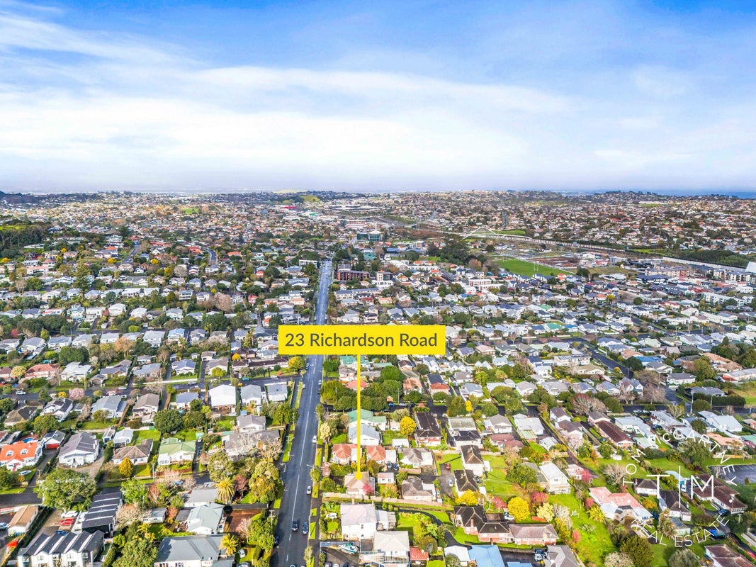 23 Richardson Road, Mount Albert, Auckland - Carousel 24