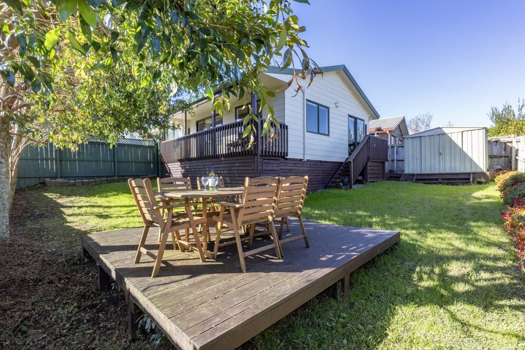 53A Awaroa Road, Sunnyvale, Auckland - Carousel 1