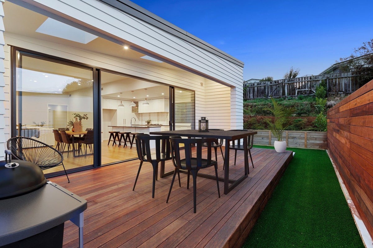 7B Montrose Place, Highlands Park, New Plymouth - Carousel 23