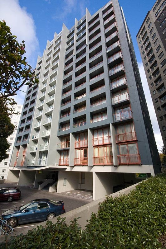 8A/3 Whitaker Place, Grafton, Auckland - Carousel 1