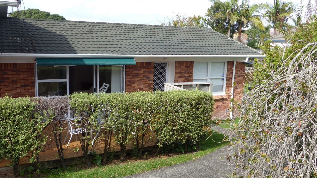 3/9 Sudan Avenue, Milford, Auckland - Carousel 21