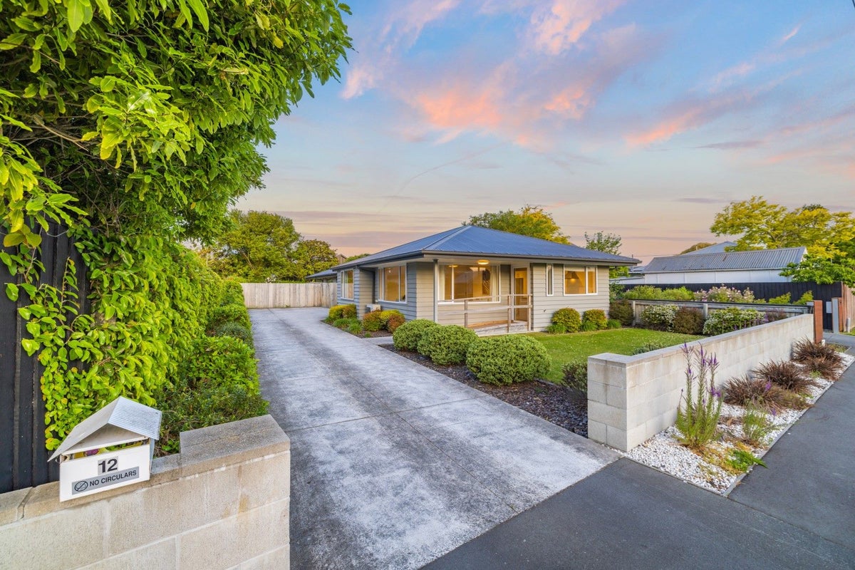 12 Searells Road, Strowan, Christchurch - Carousel 20