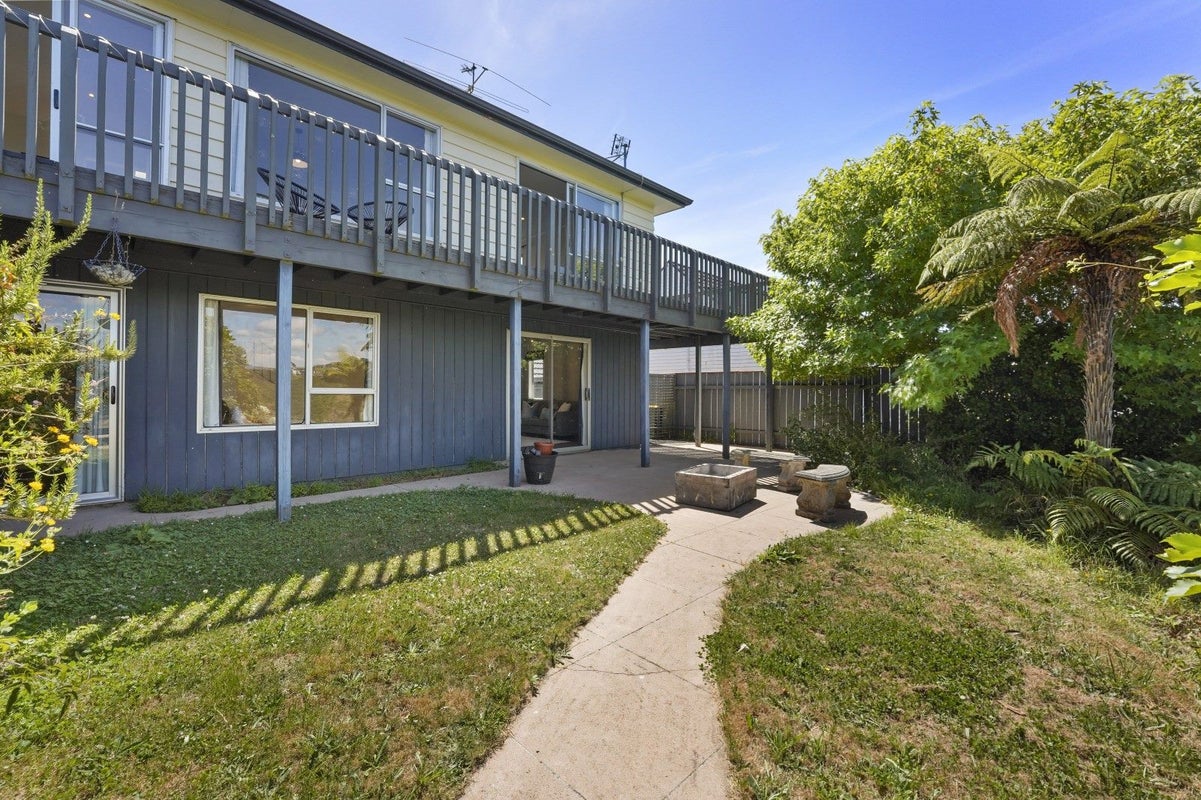 13 Rajkot Terrace, Broadmeadows, Wellington - Carousel 2