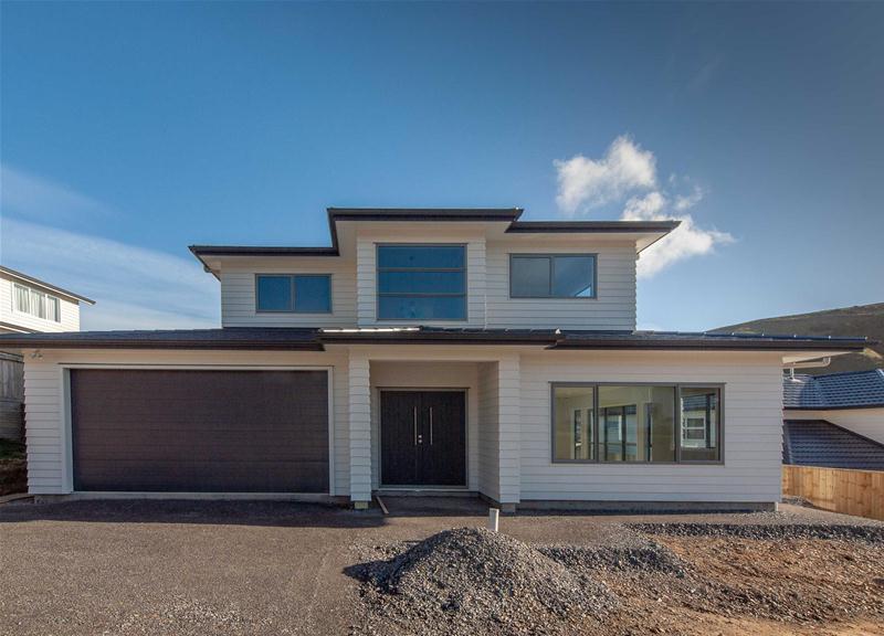 6 Crompton Avenue, Churton Park, Wellington - Carousel 1