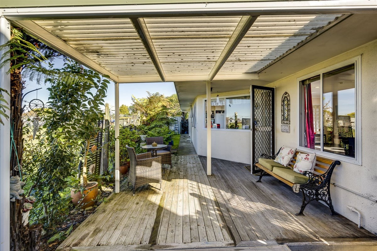 270A Kennedy Road, Onekawa, Napier - Carousel 21