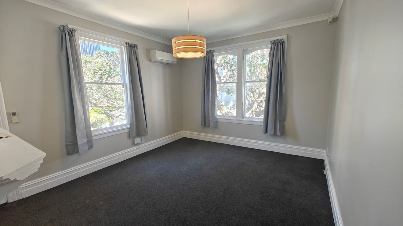 17 Portland Crescent, Thorndon, Wellington - Carousel 1