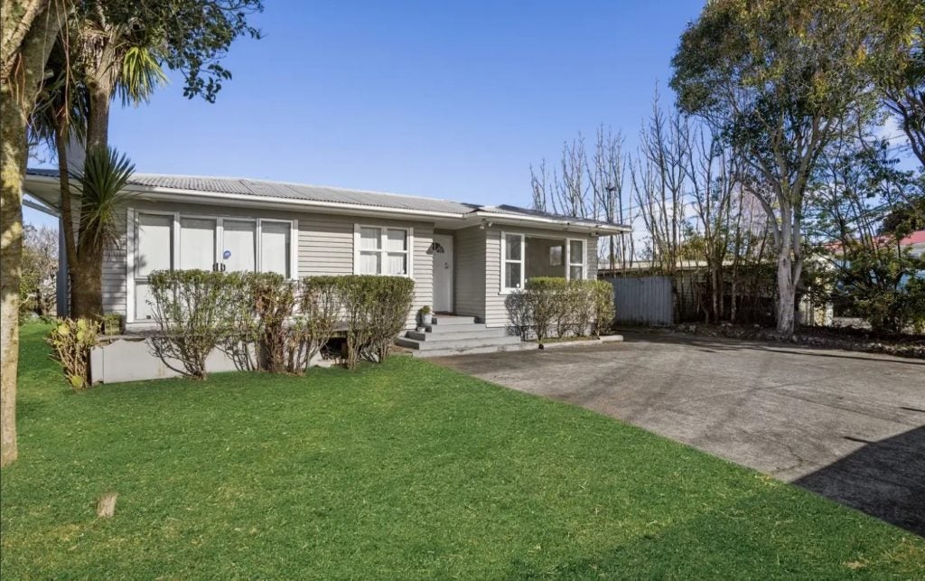 97 Gloucester Road, Manurewa, Auckland - Carousel 2