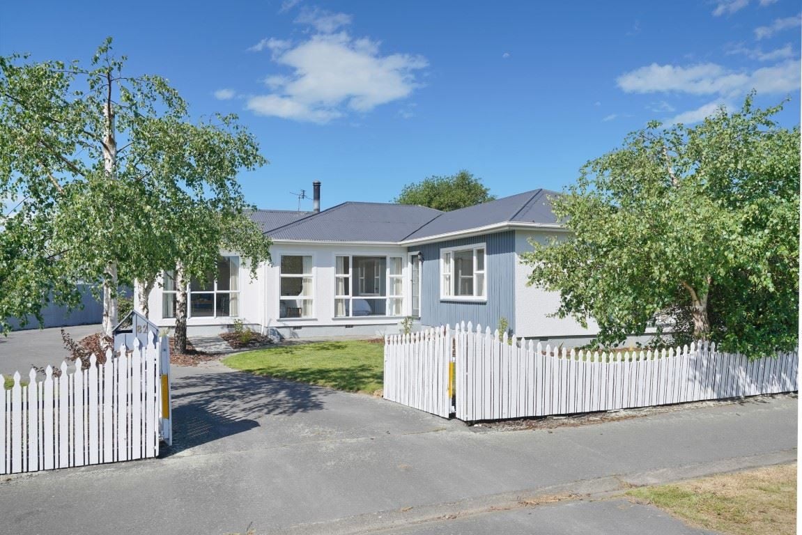 82 Philpotts Road, Mairehau, Christchurch - Carousel 1