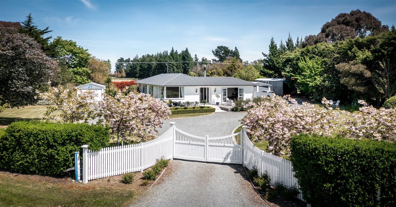11 Berketts Road, Christchurch - Carousel 18