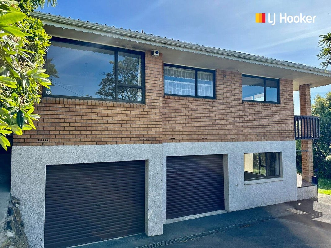 18 Dunrobin Street, Waverley, Dunedin - Carousel 1
